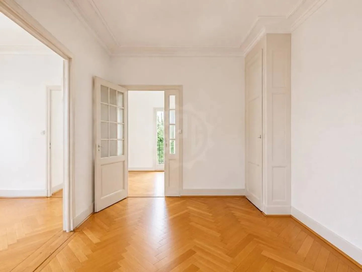 4-room apartment - Photo 4 of 10