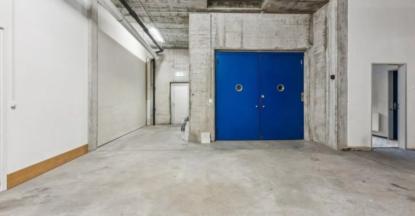 Studio space in the industrial district Oberfeld - Photo 4 of 4