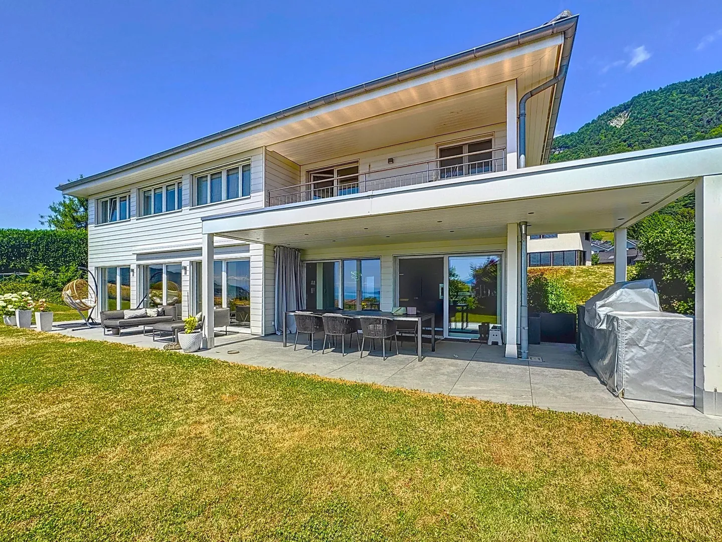 Villa in vendita - Foto 1 di 15