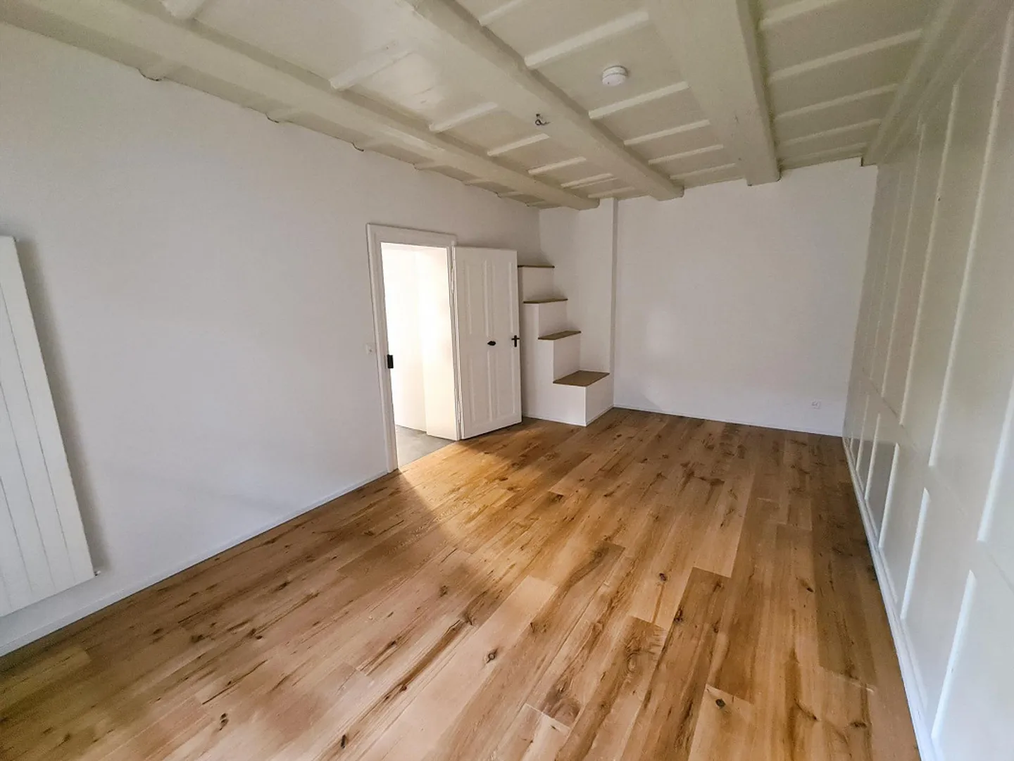 Vieille ville pure avec ascenseur et balcon / appartement de 3,5 pièces nouvellement aménagé - Photo 10 sur 22
