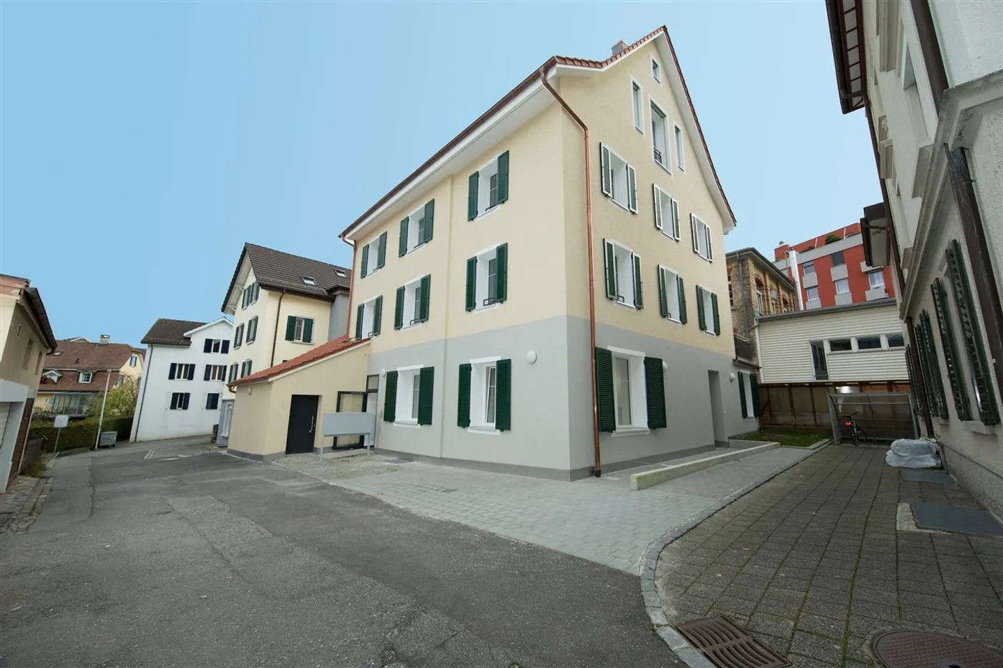 Apartment for rent - Photo 1 of 4