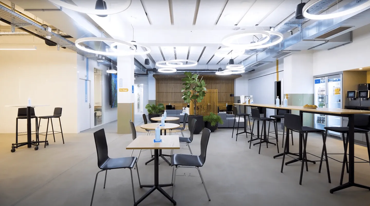 Commercial and Office Space up to 740m2 (Shell Construction II) - Photo 12 of 14