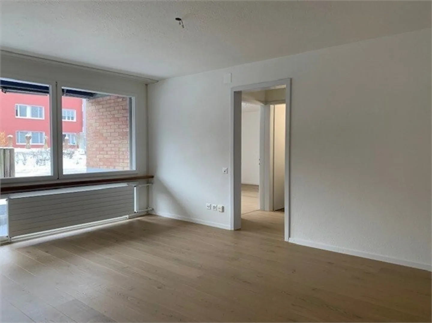 Apartment for rent - Photo 4 of 8