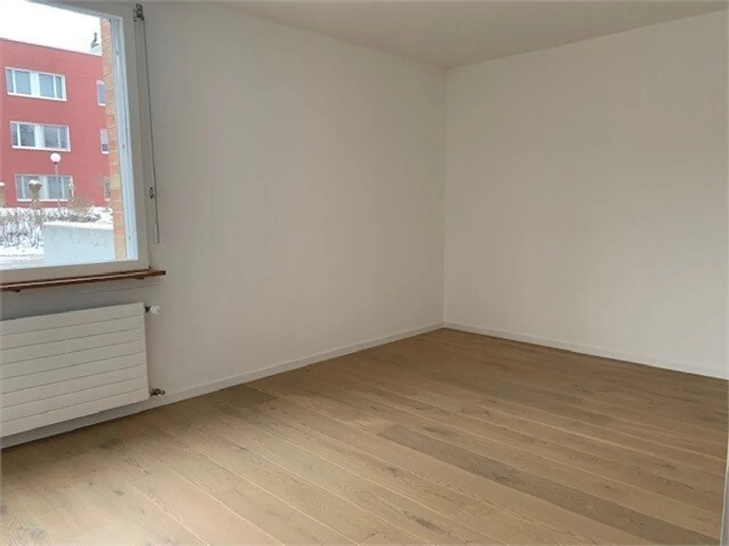 Apartment for rent - Photo 6 of 8