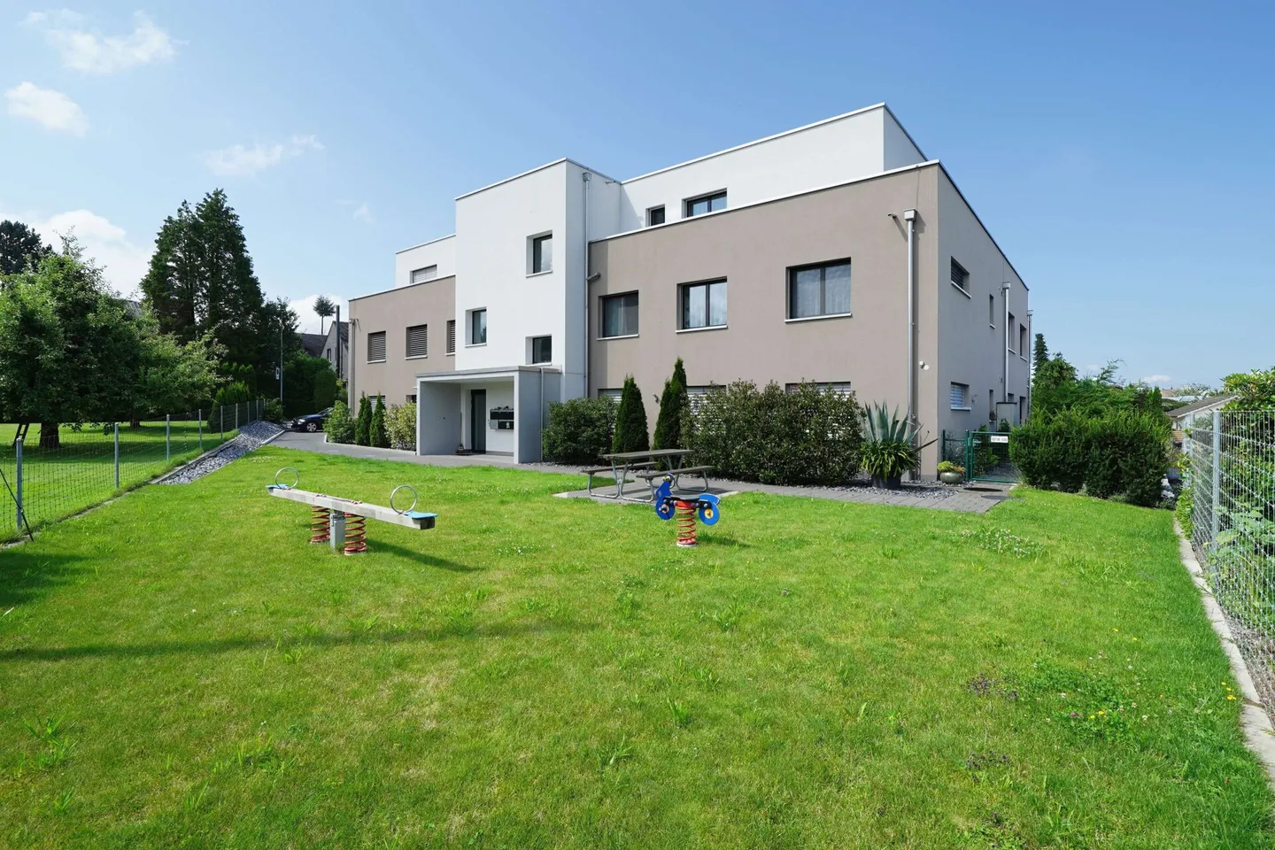 Moderne 5 ½-Zimmer-Gartenwohnung mit viel Platz und Ruhe - nahe Langenthal - Foto 5 von 11