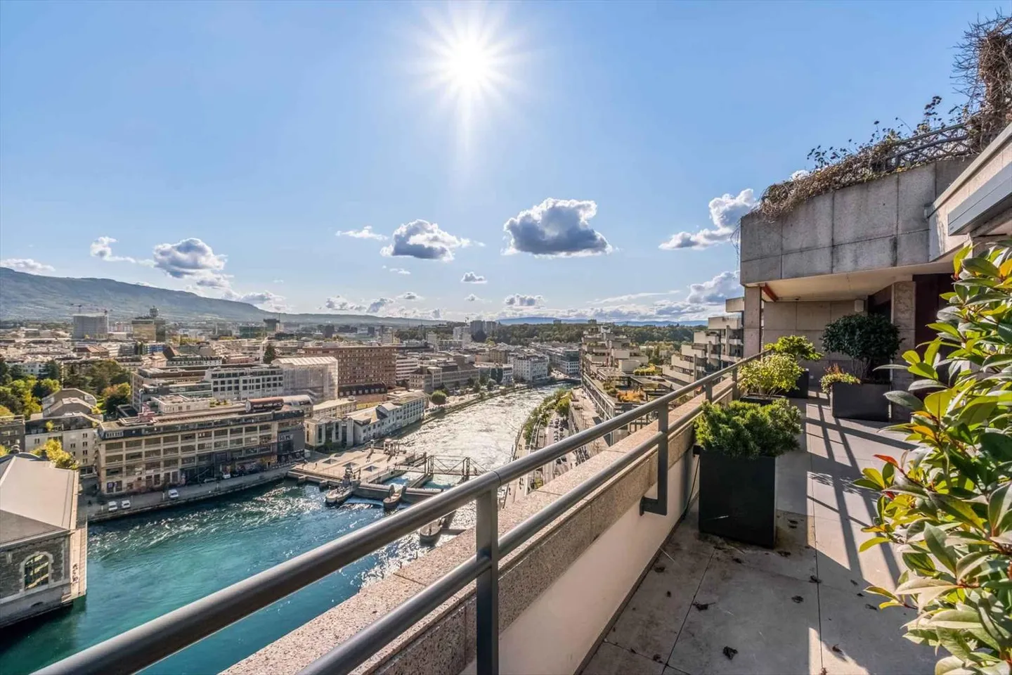 Appartement à vendre - Photo 3 sur 13