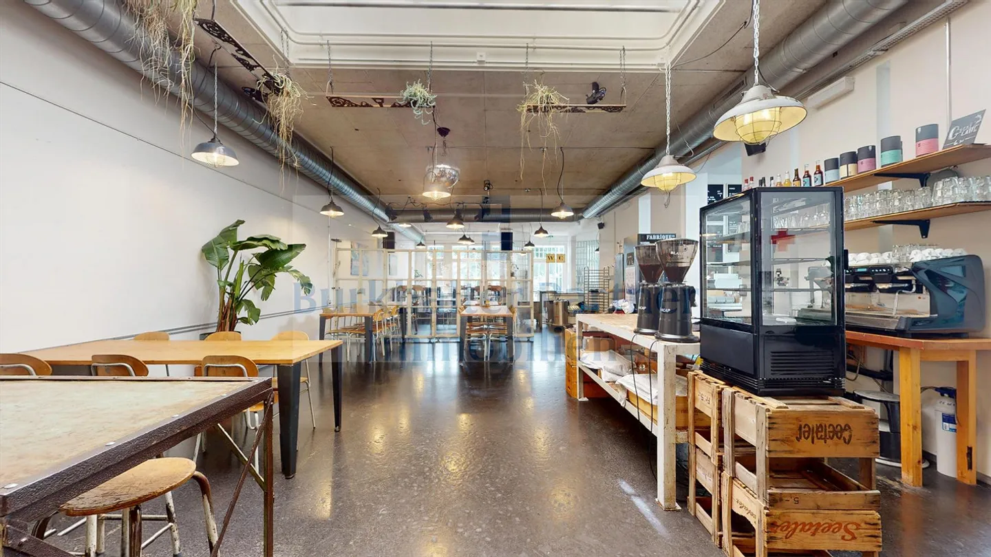 Spazio commerciale versatile di 361 m² su 2 piani - opzionalmente con spazio di stoccaggio (130 m²) nel 1° seminterrato - in Monbijoustrasse 28, 3011 Berna - Foto 1 di 9