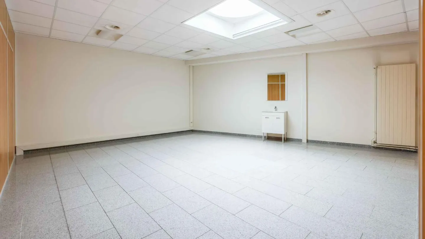 Arcade - Photo 8 of 11