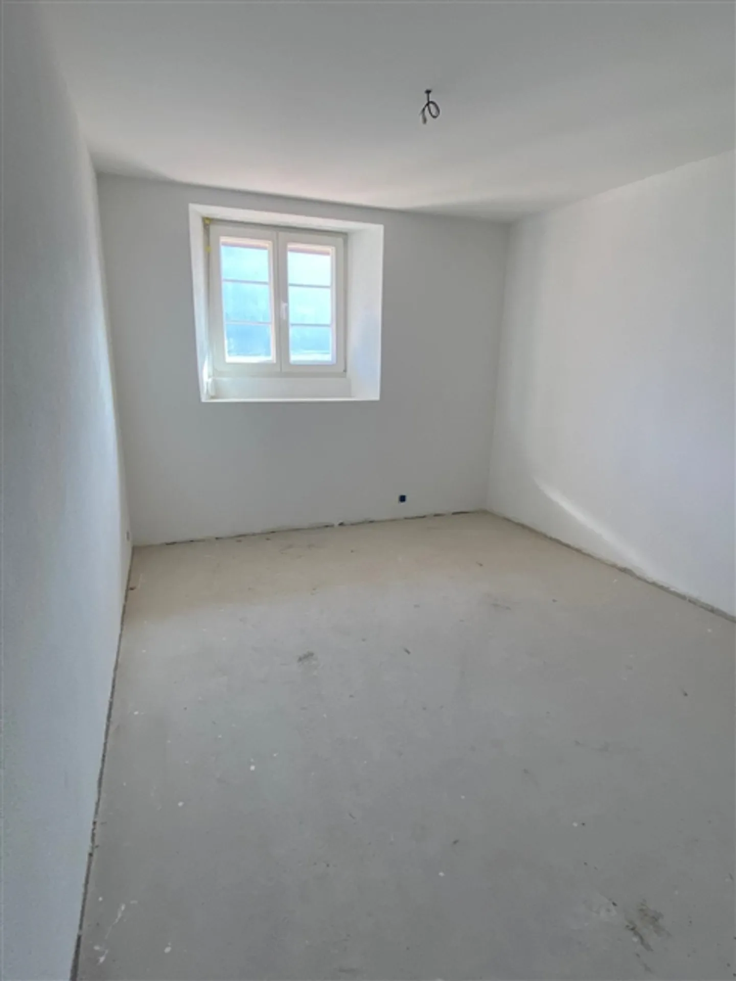 4.5 Room apartment - Photo 3 of 9