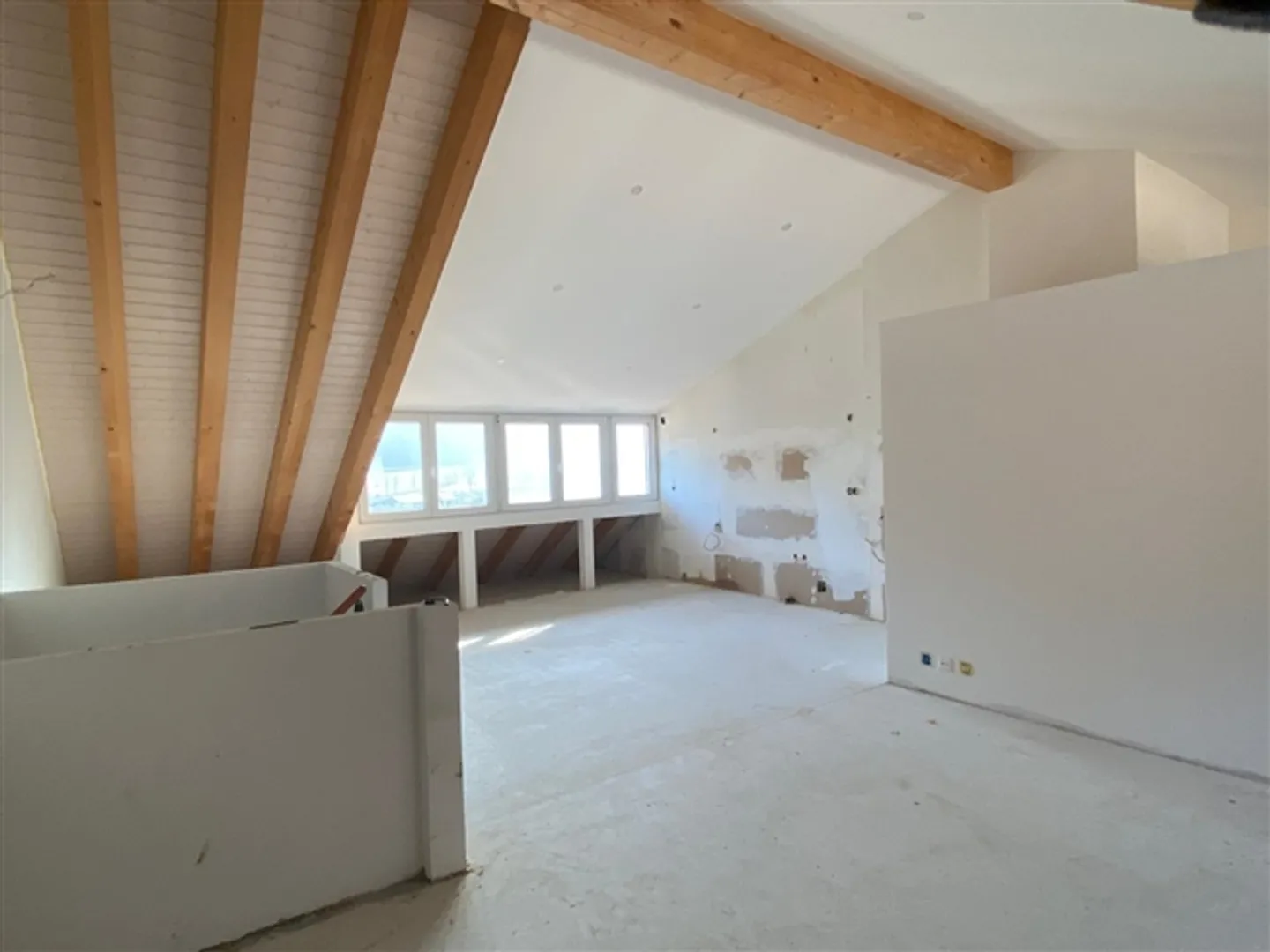 4.5 Room apartment - Photo 6 of 9