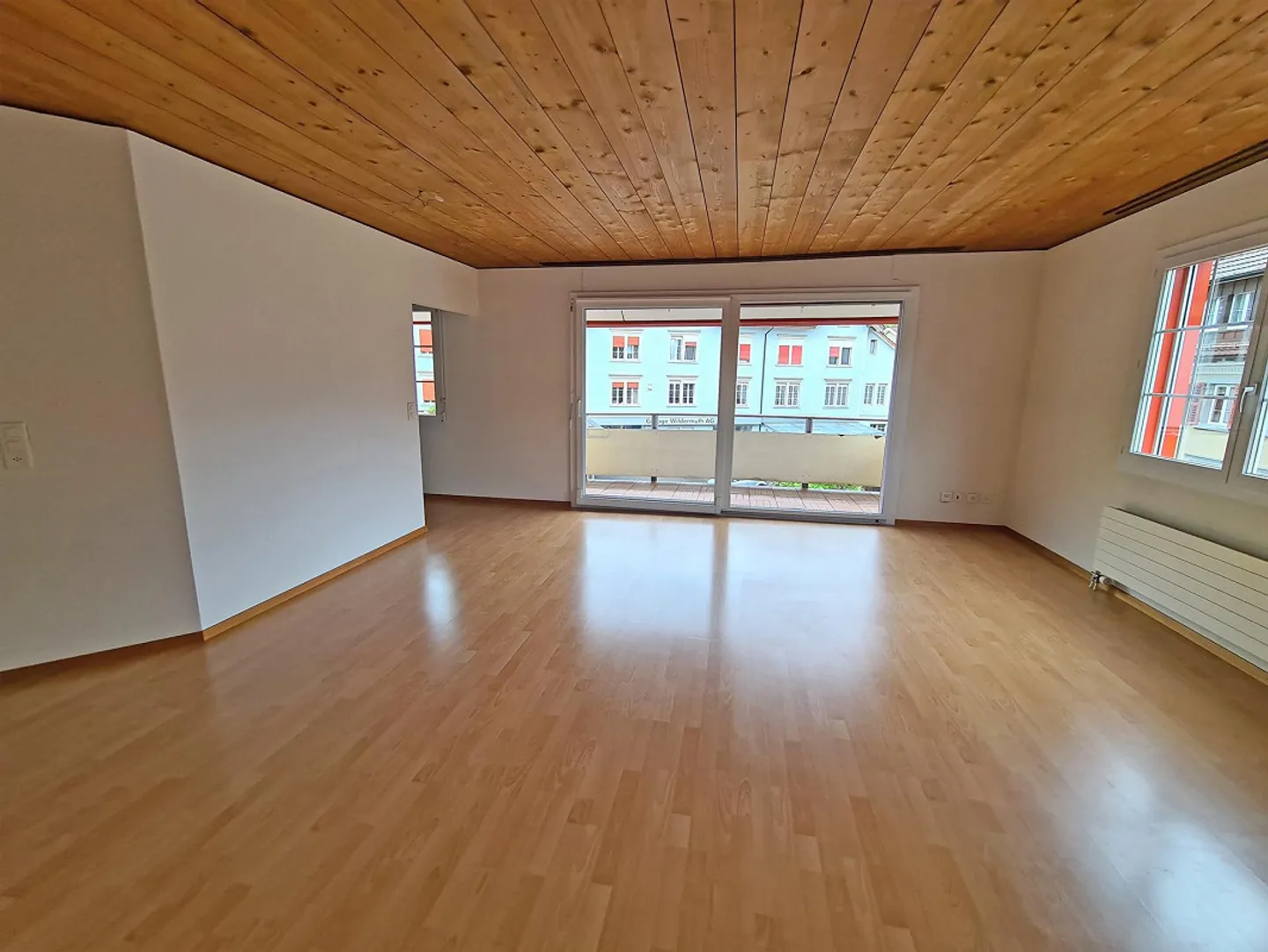 4.5 Room Apartment - Photo 3 of 12