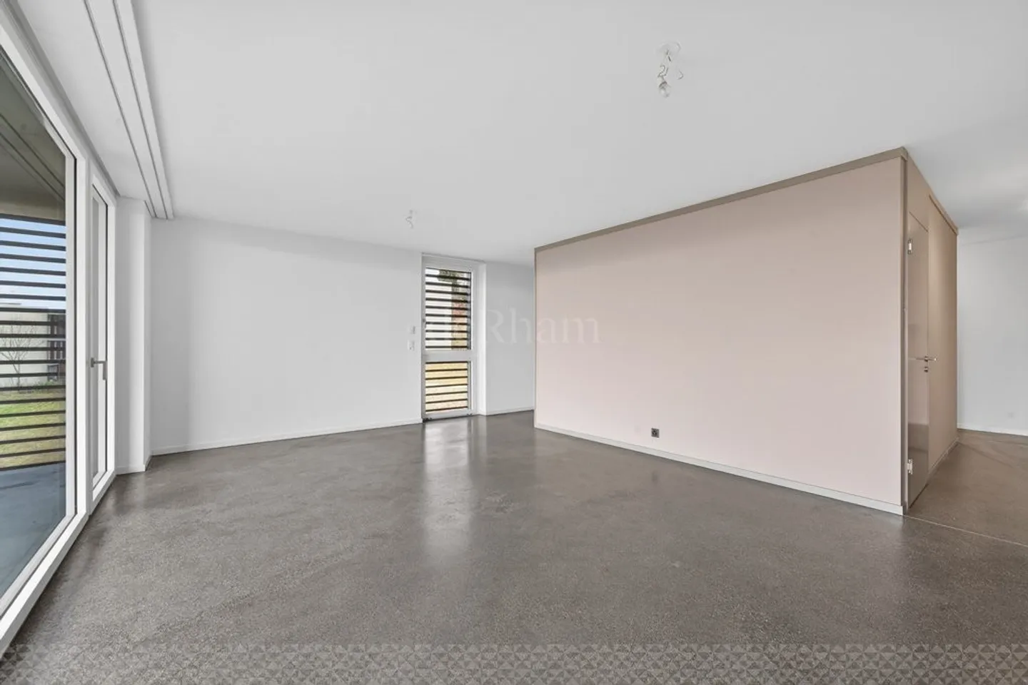 Charmantes Apartment in Mont-sur-Lausanne - Foto 3 von 9