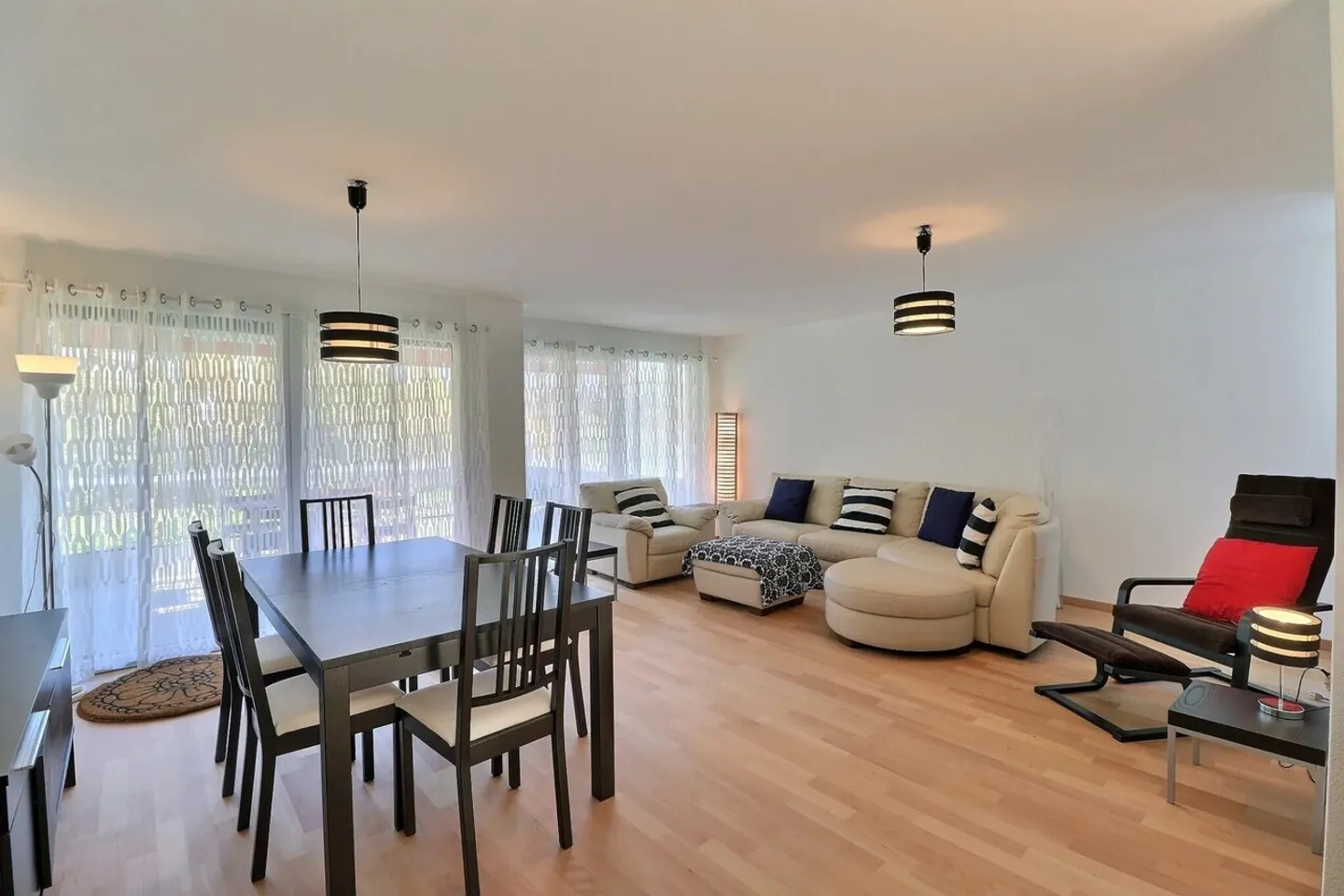 Appartamento spazioso e luminoso con terrazza e giardino - Foto 13 di 13