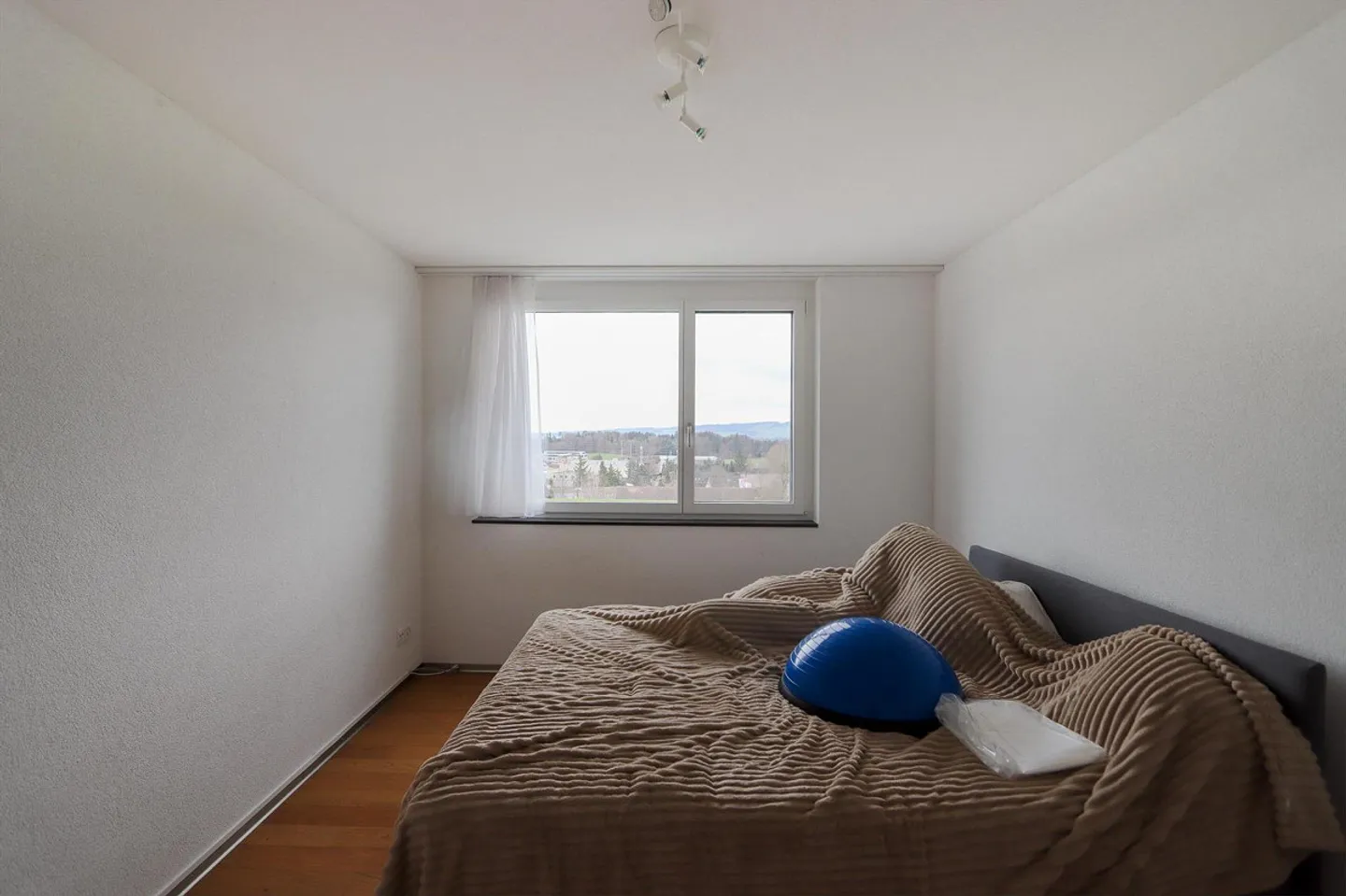 Geräumige Familienwohnung in Mettmenstetten - Foto 8 von 13