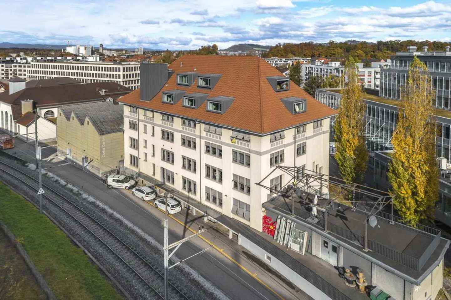 Votre bureau dans la zone Carba - Photo 1 sur 4