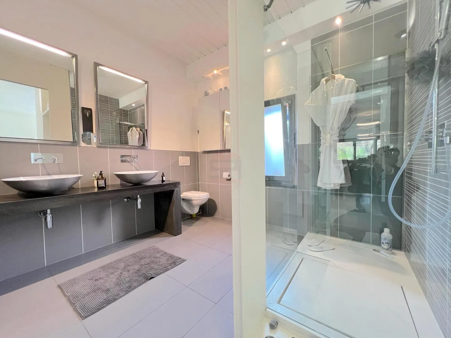 Sublimes Einzelvilla in ruhiger Lage in einer grünen Umgebung - Foto 7 von 16