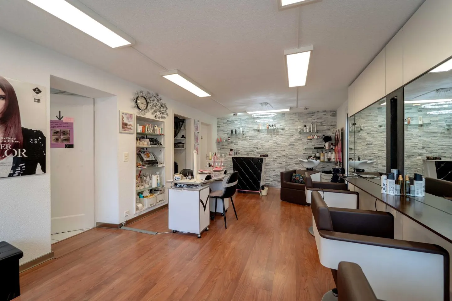 Residential Building - Photo 10 of 24