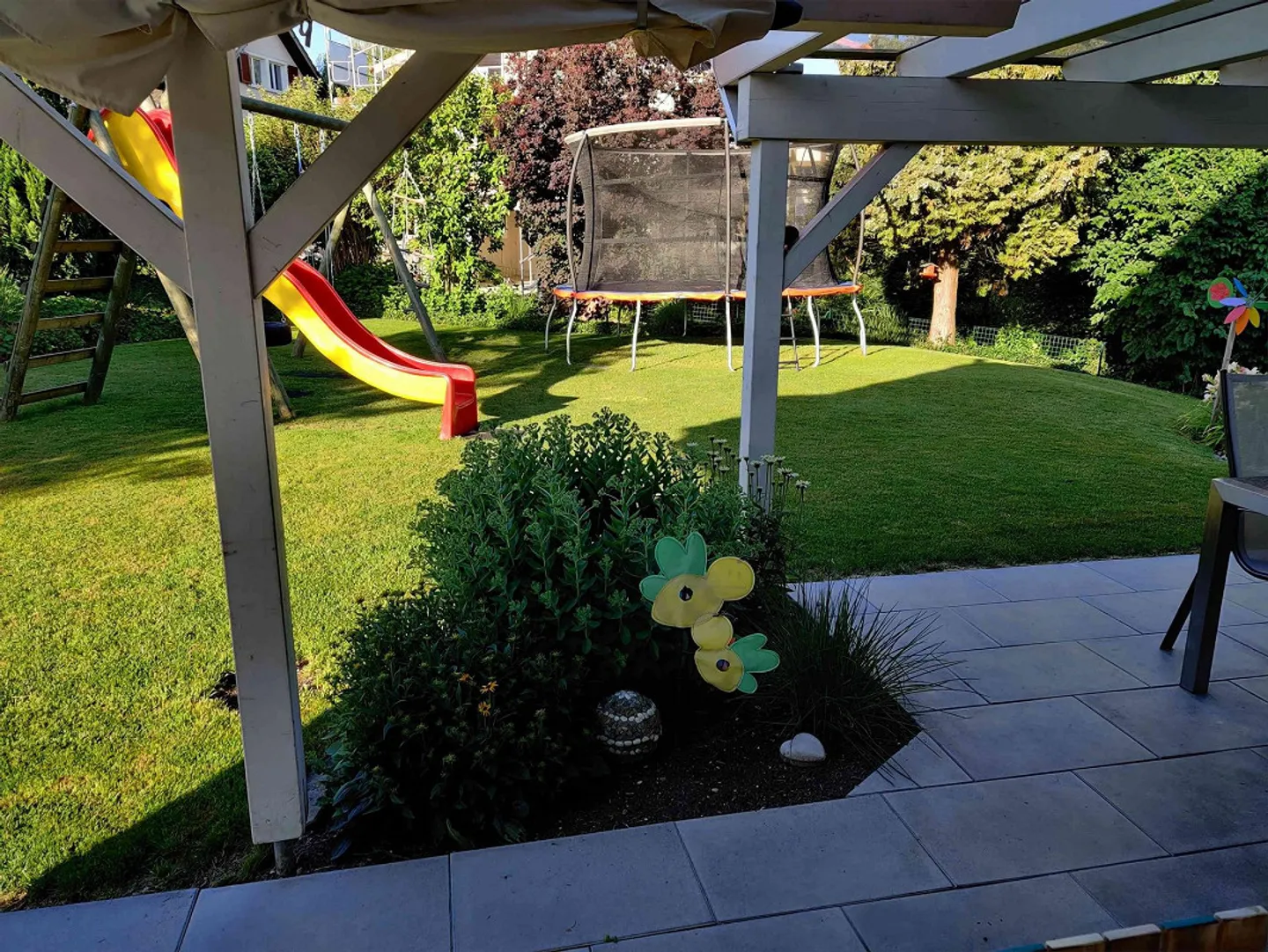 Single-family house in a child-friendly neighborhood - Photo 10 of 12