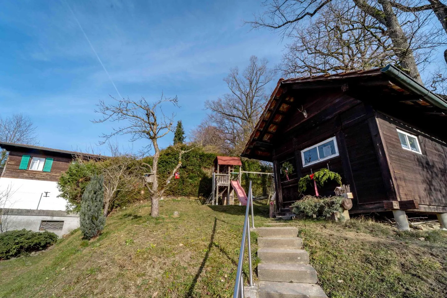 Residential Building - Photo 23 of 24