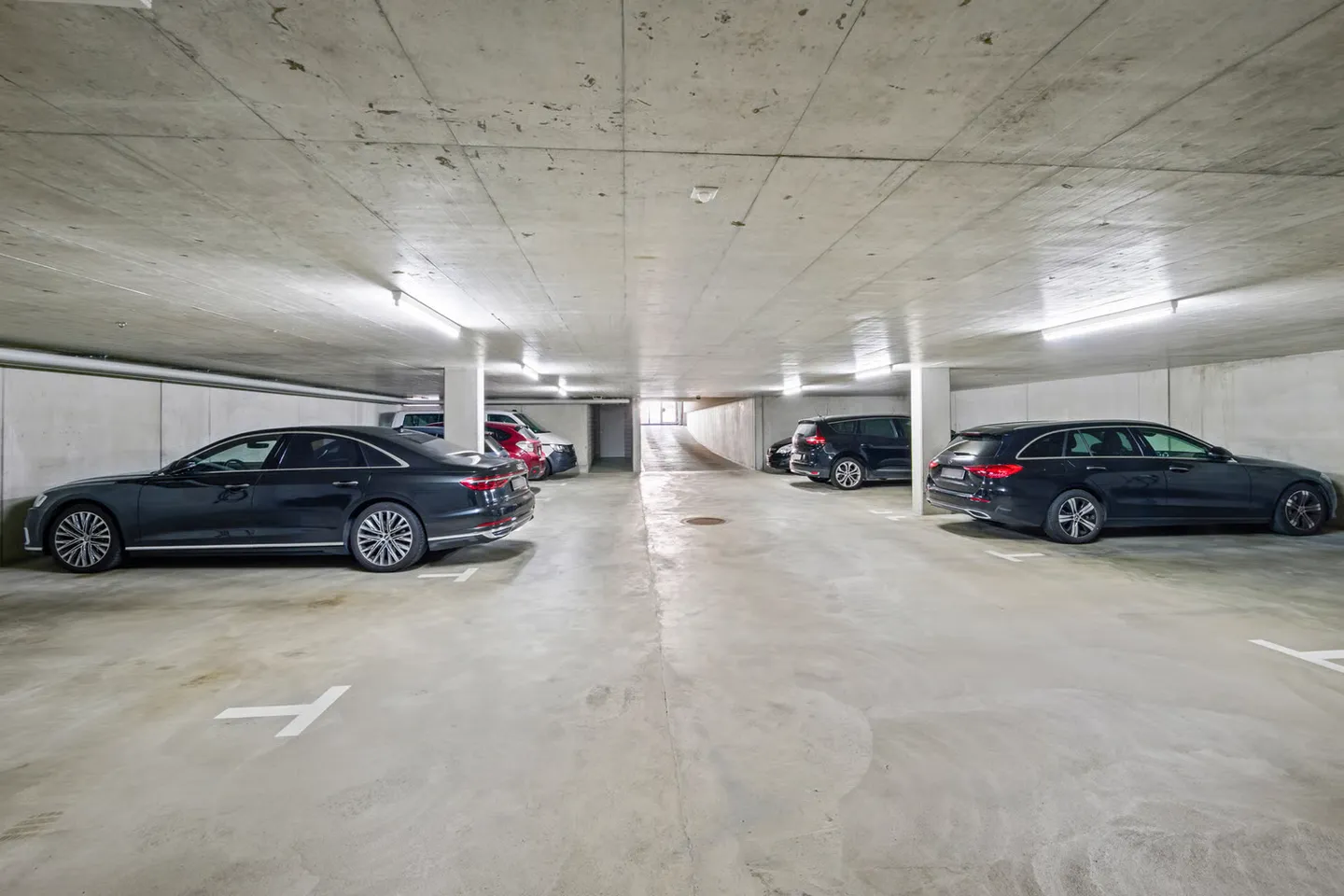 Nur wenige Schritte zum Bahnhof  Moderne 4.5-Zimmerwohnung mit hochwe - Foto 13 di 13