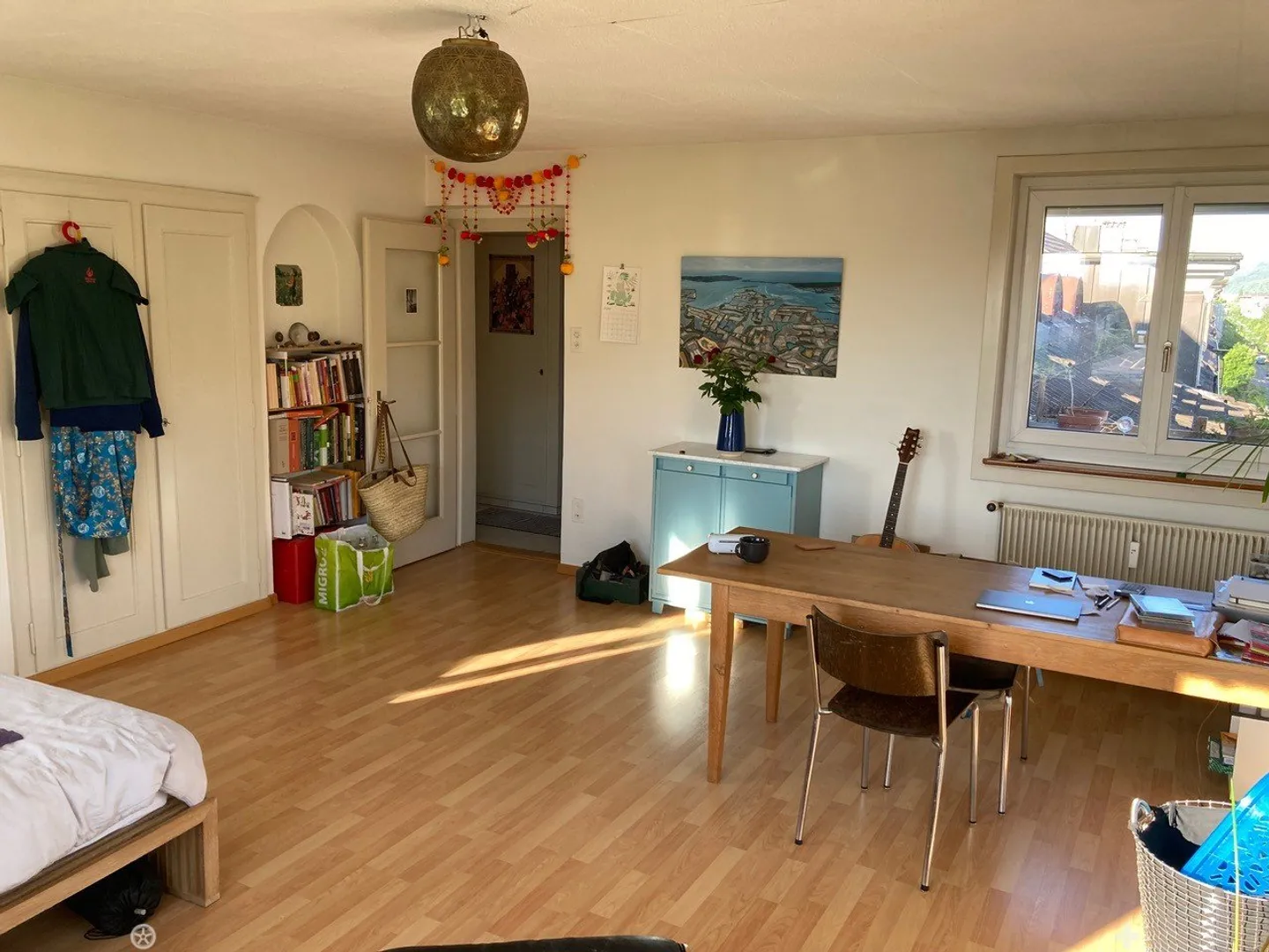 Charmante 1-Zimmer-Wohnung mit schöner Aussicht in Biel - Foto 3 von 9