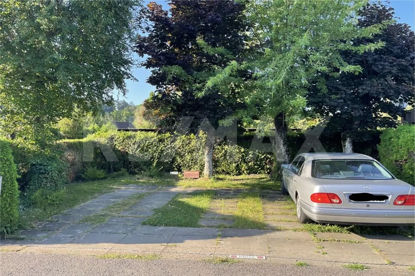 Charming Swiss Chalet Retreat - Photo 4 of 13