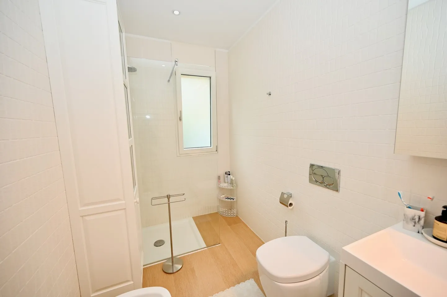 Elegant Apartment with Garden - 1.5 km to TASIS School - Photo 13 of 17