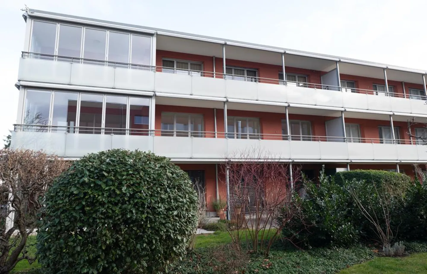 Appartement lumineux et familial près du centre de Muttenz BL - Photo 3 sur 13