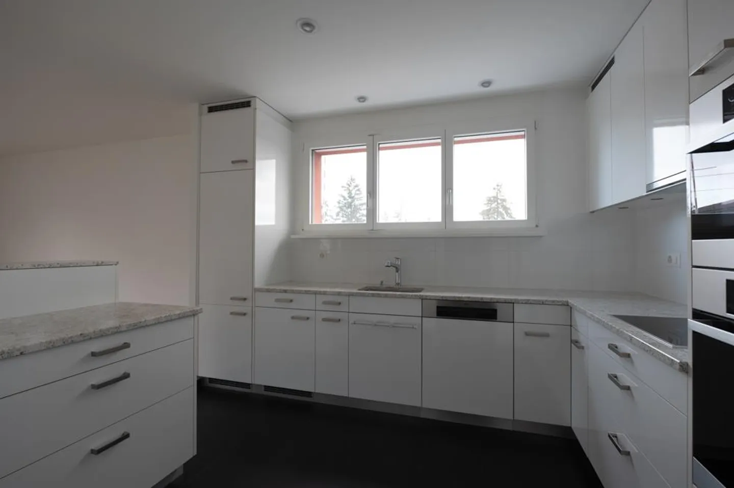 Appartement lumineux et familial près du centre de Muttenz BL - Photo 6 sur 13