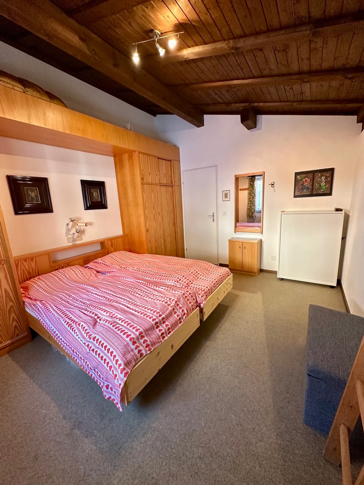 Appartamento 2.5 stanze in una posizione molto soleggiata - Foto 13 di 15
