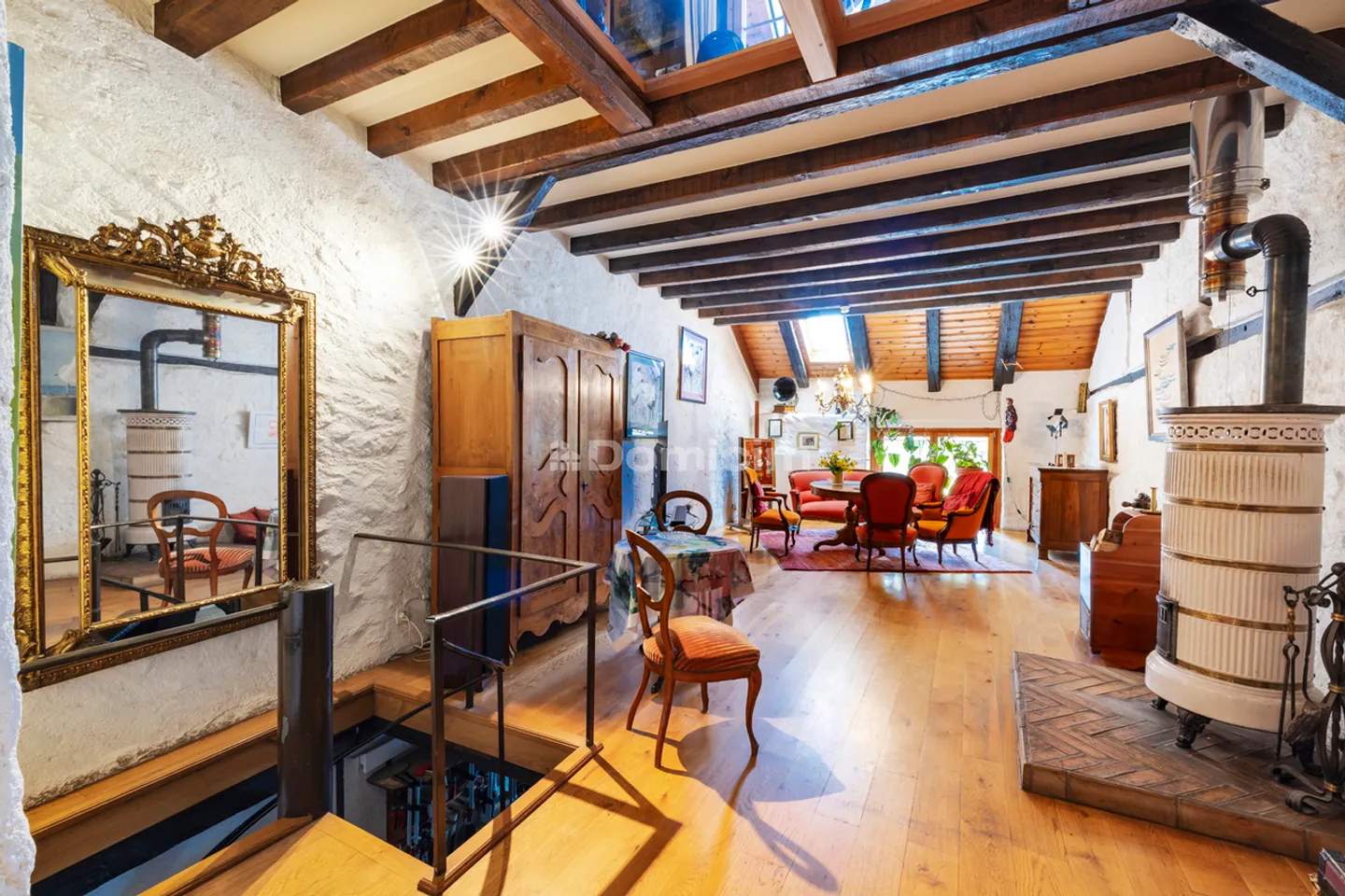 House "Coup de cœur" - Exceptional location just steps from the lake! - Photo 4 of 13