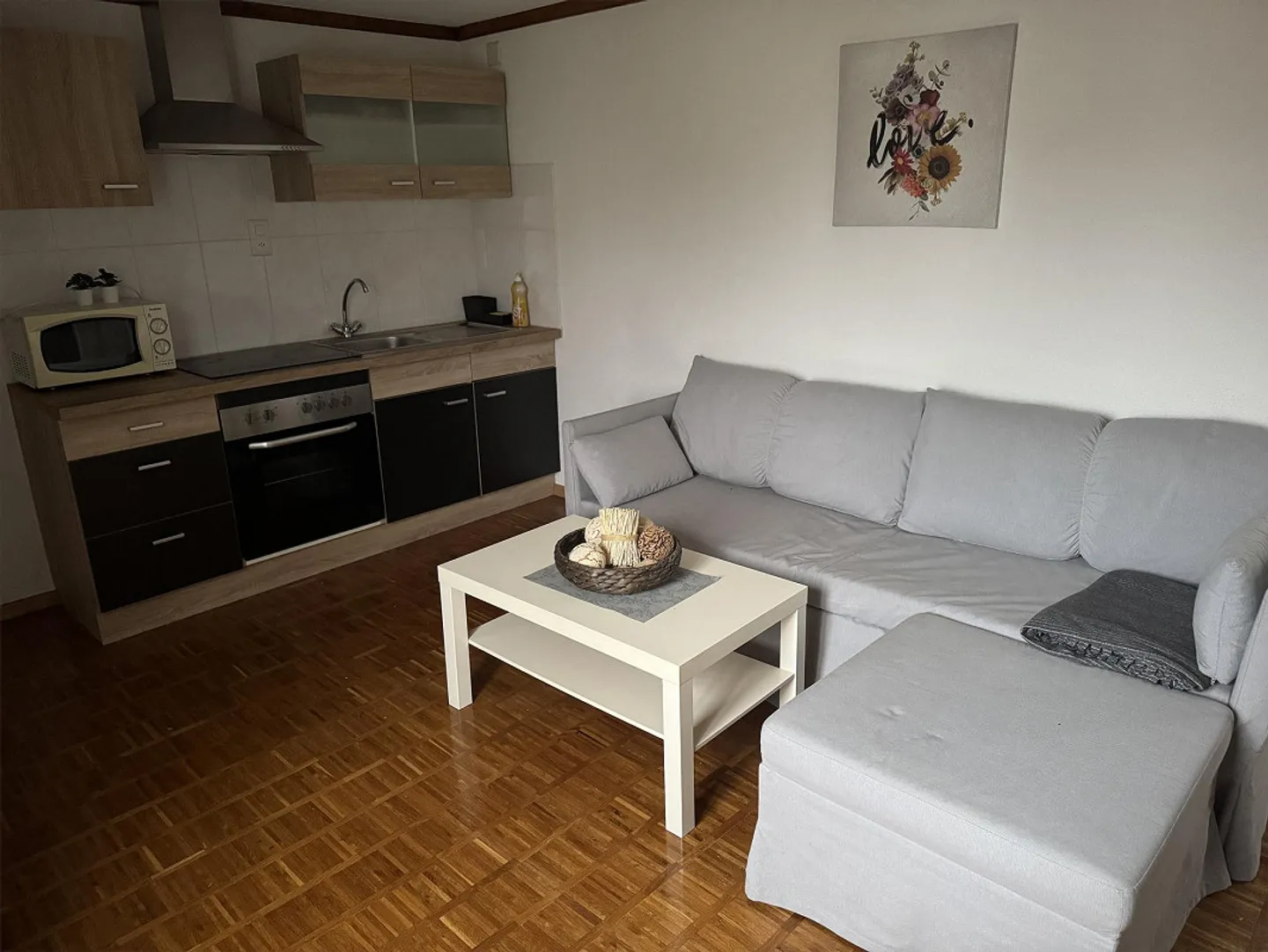 Studio meublé de 1,5 pièce - Photo 2 sur 4