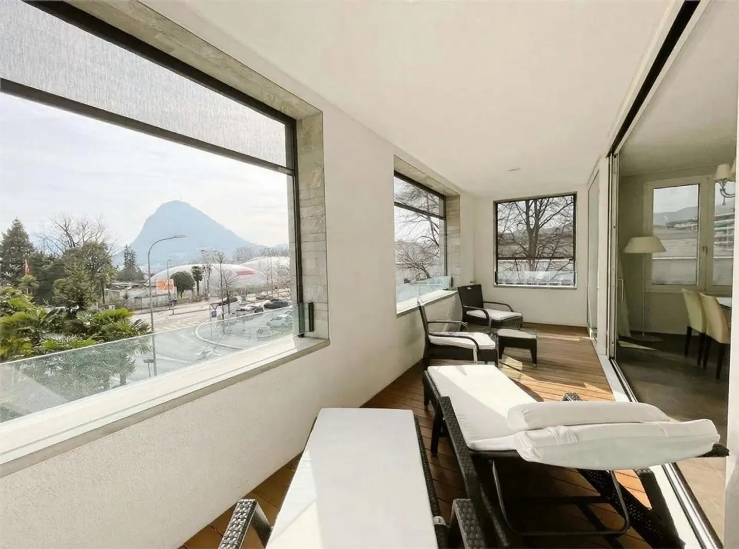 Lugano-Cassarate : appartement luxueux de 4,5 pièces, 150 m², loggia, vue sur le lac ! - Photo 7 sur 15