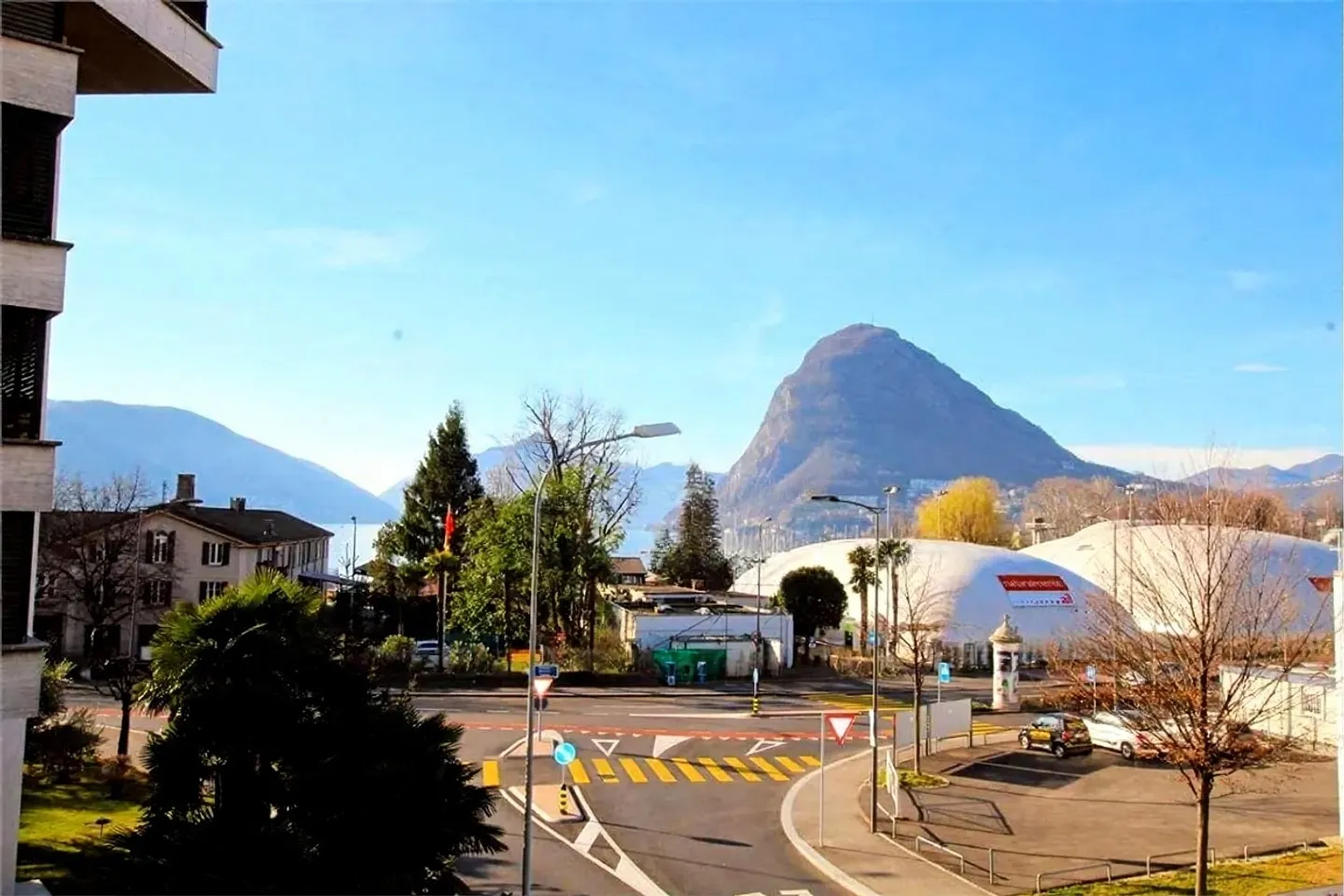 Lugano-Cassarate : appartement luxueux de 4,5 pièces, 150 m², loggia, vue sur le lac ! - Photo 8 sur 15