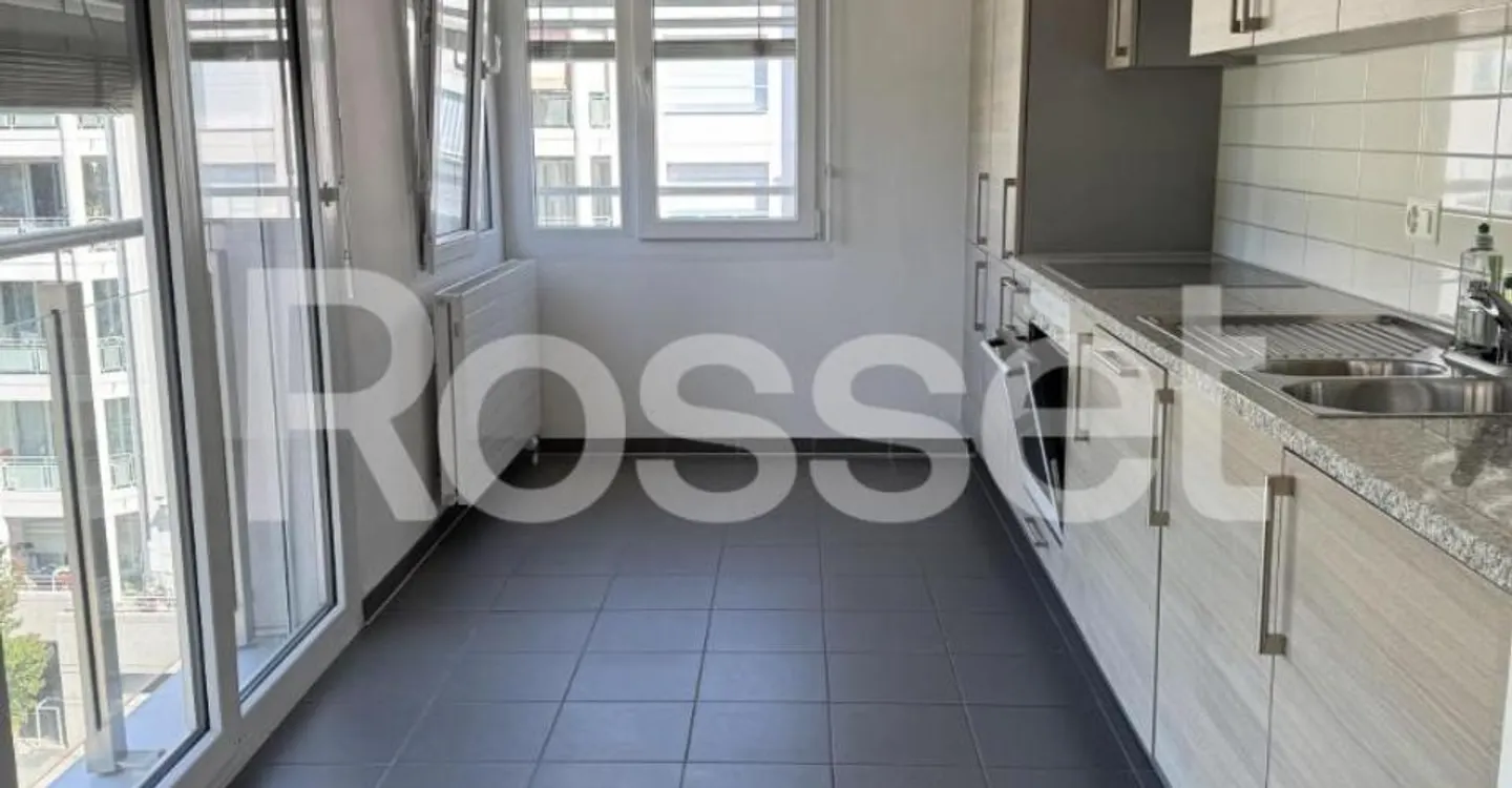 4,5-Zimmer-Wohnung im 6. Stock - Foto 4 von 9
