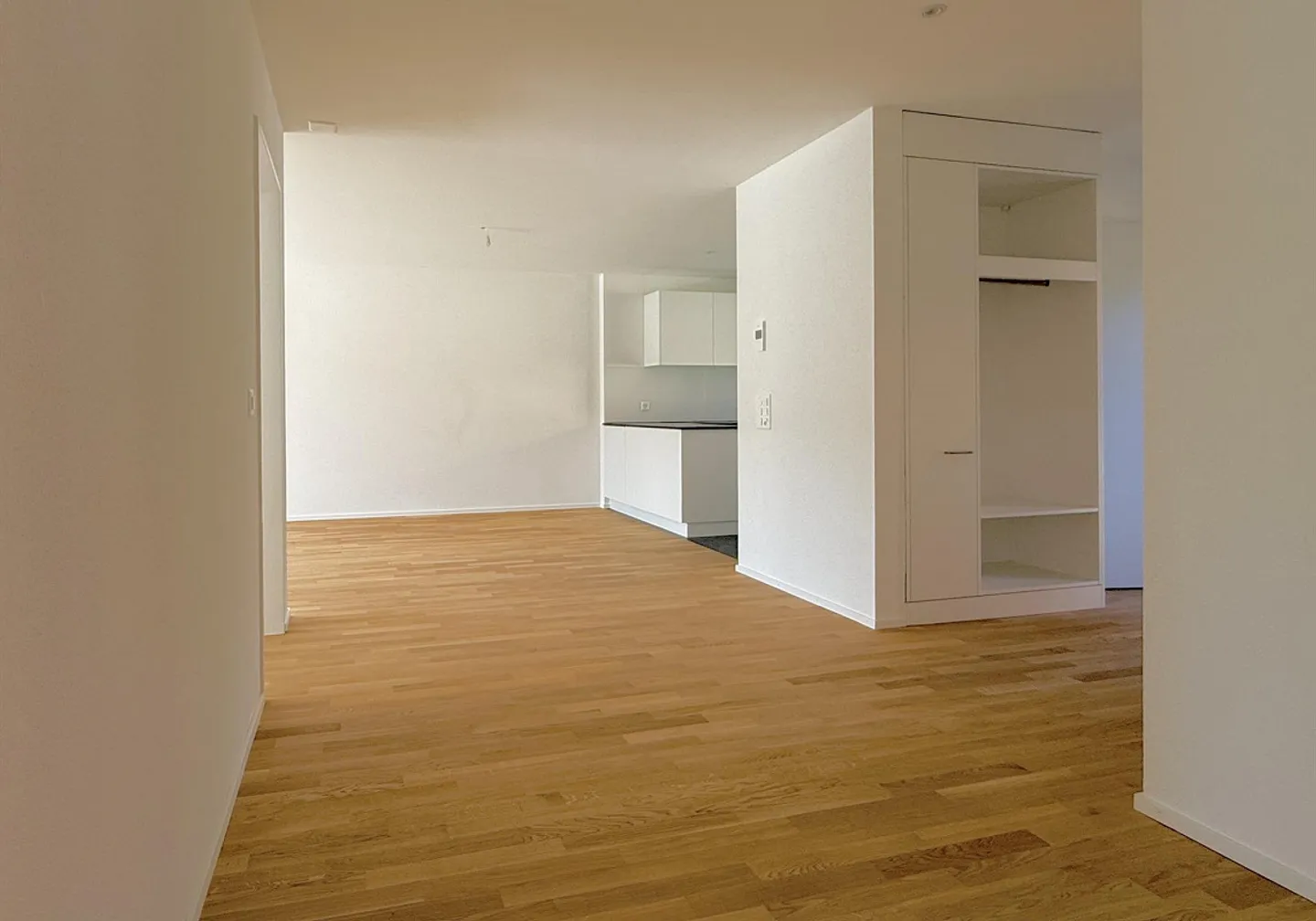 Newly built apartment in a green oasis with a wide view - Photo 5 of 8