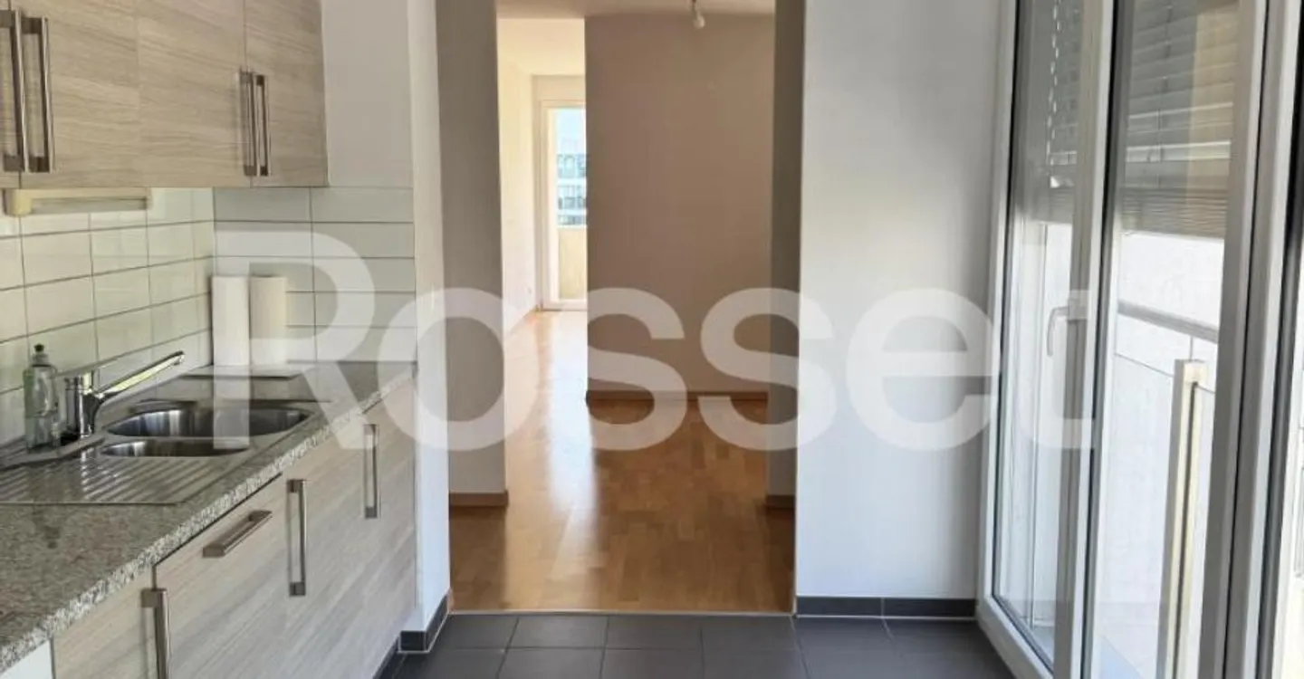 4,5-Zimmer-Wohnung im 6. Stock - Foto 3 von 9