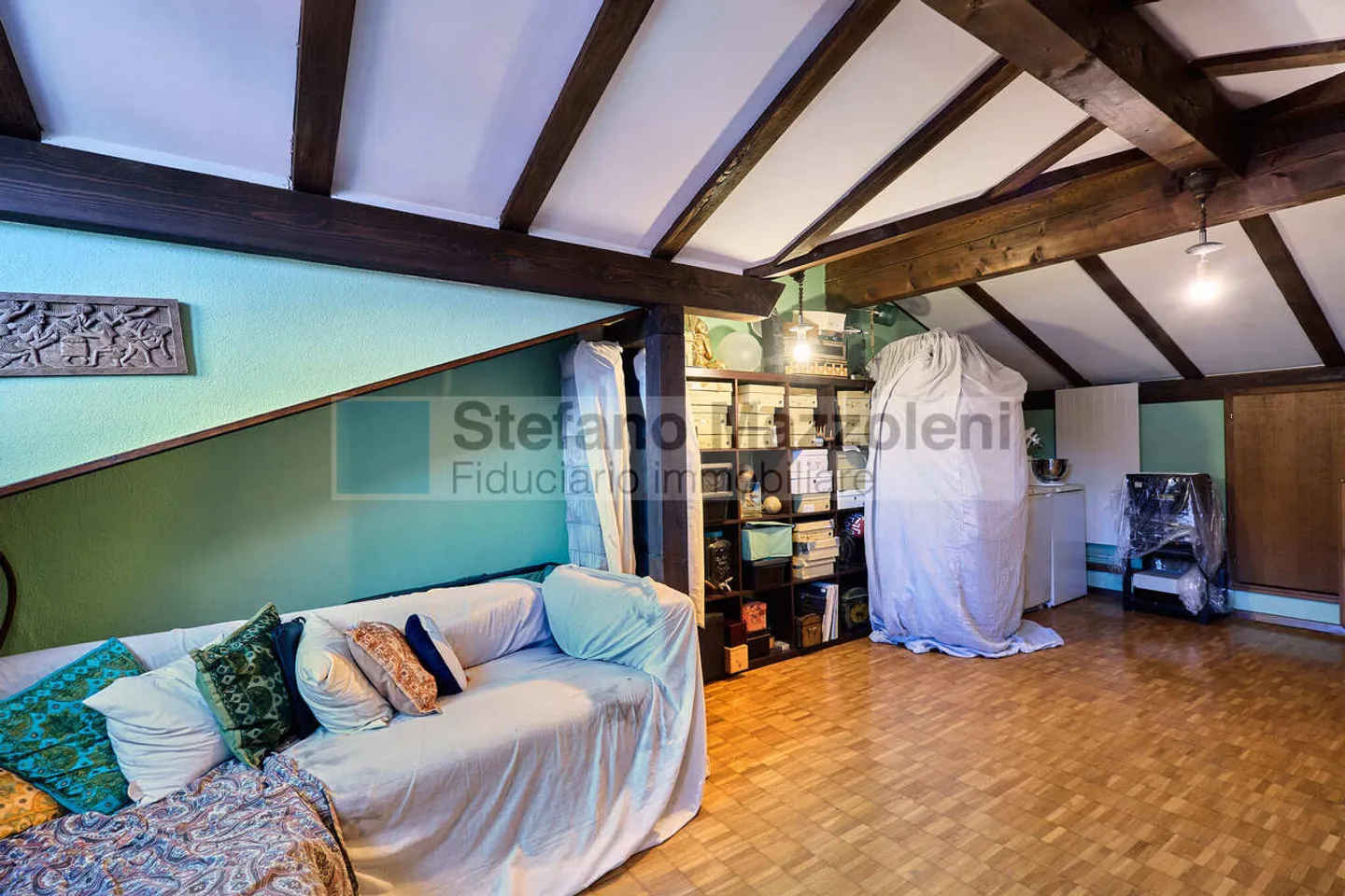 ARBEDO - À vendre un joli appartement mansardé de 2,5 pièces à Arbedo - Photo 10 sur 12