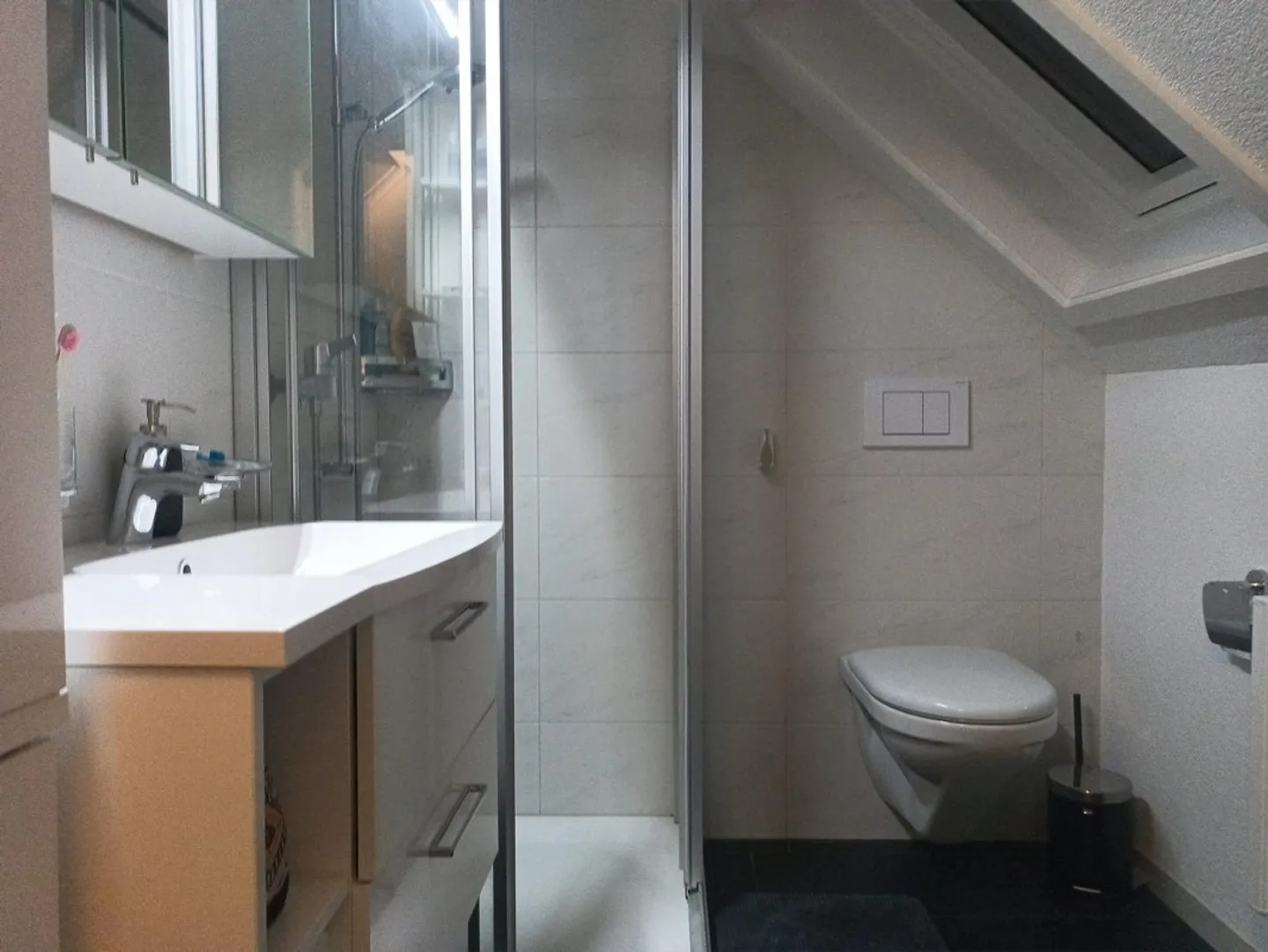 2 Room Attic Apartment - Photo 4 of 5