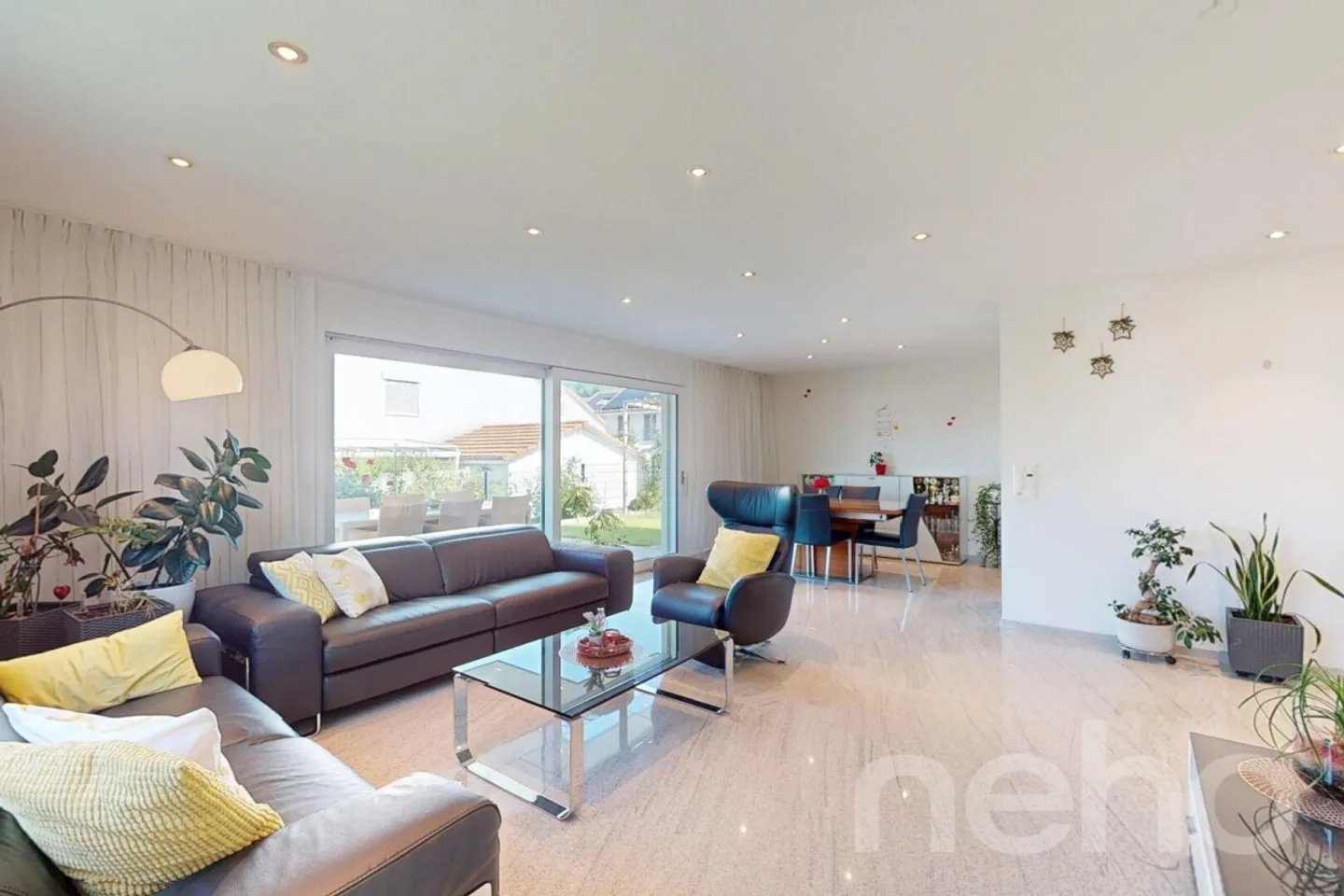 Single house for sale - Photo 3 of 12