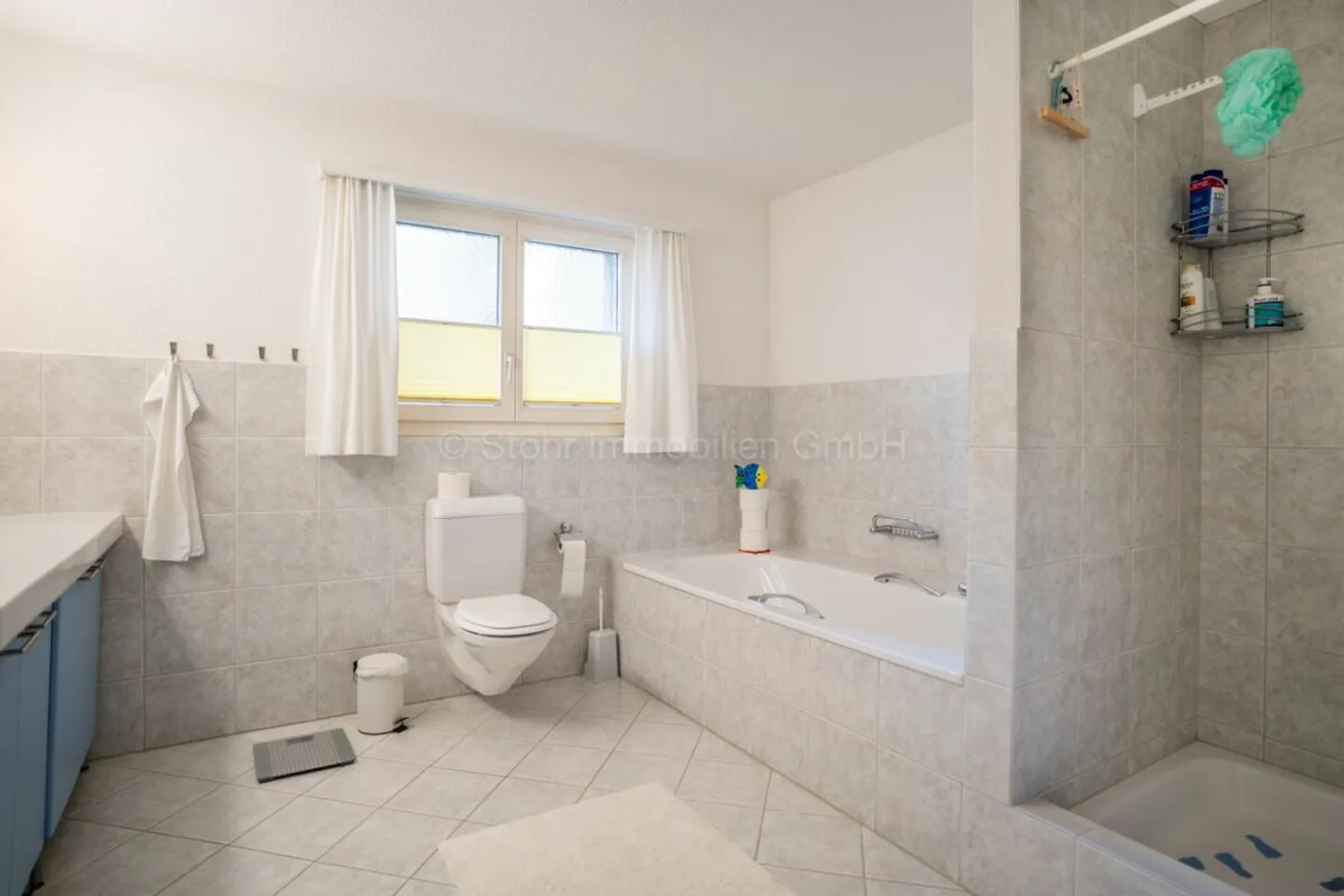 Gepflegtes 5.5-Zimmer-Doppeleinfamilienhaus - Foto 8 von 24