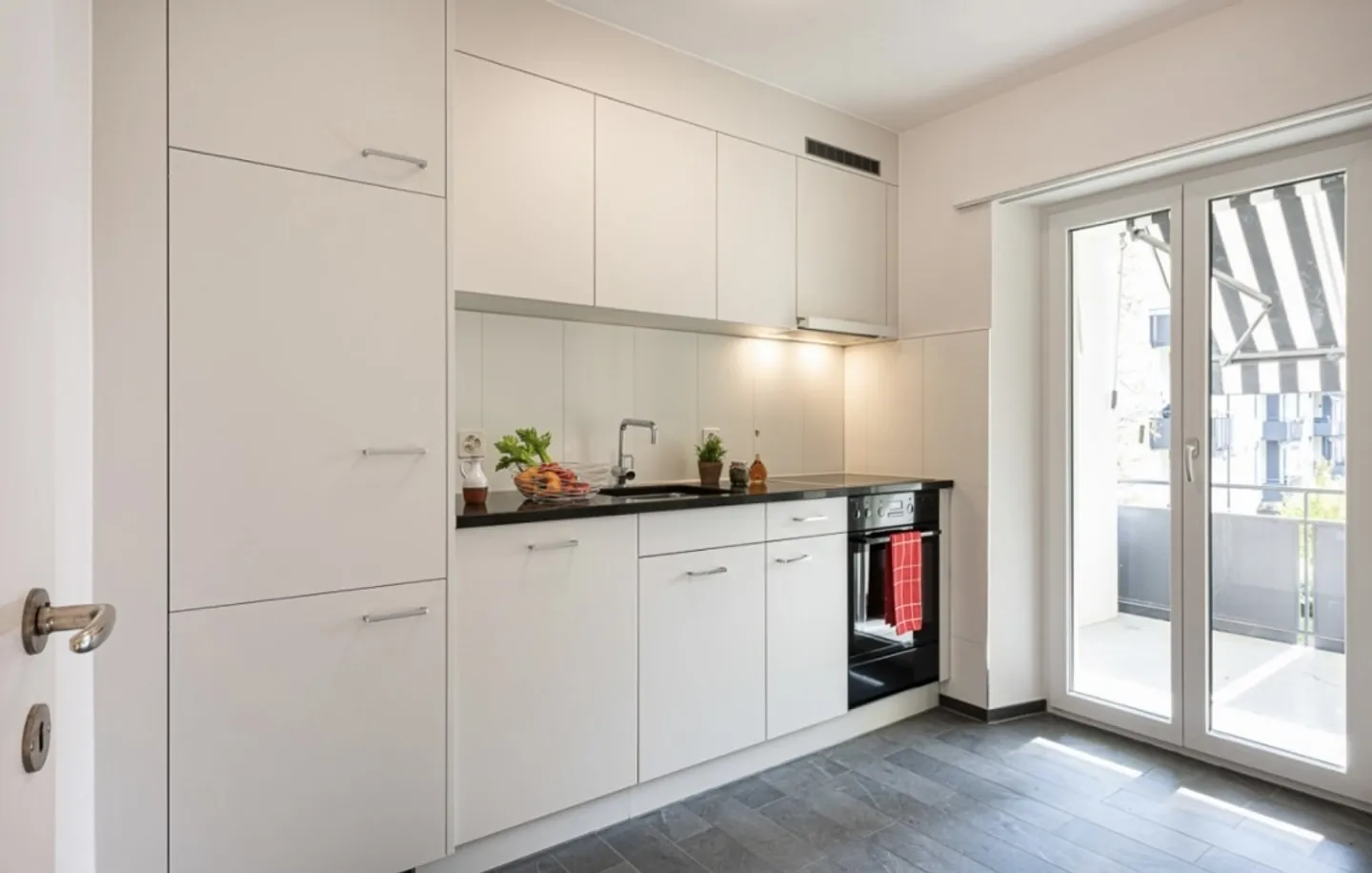 Charmante Wohnung im Grünen - Foto 3 von 6