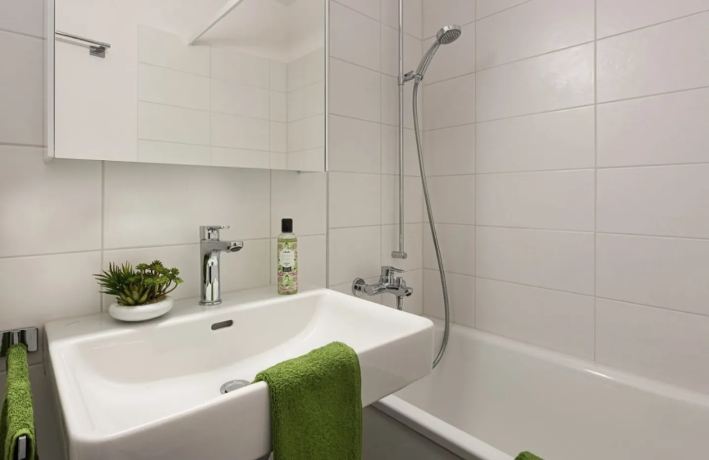 Charmante Wohnung im Grünen - Foto 4 von 6