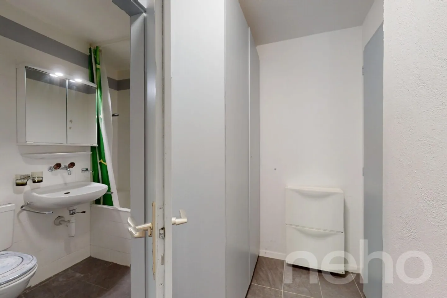 Studio Charmant avec Terrasse - Photo 12 sur 13