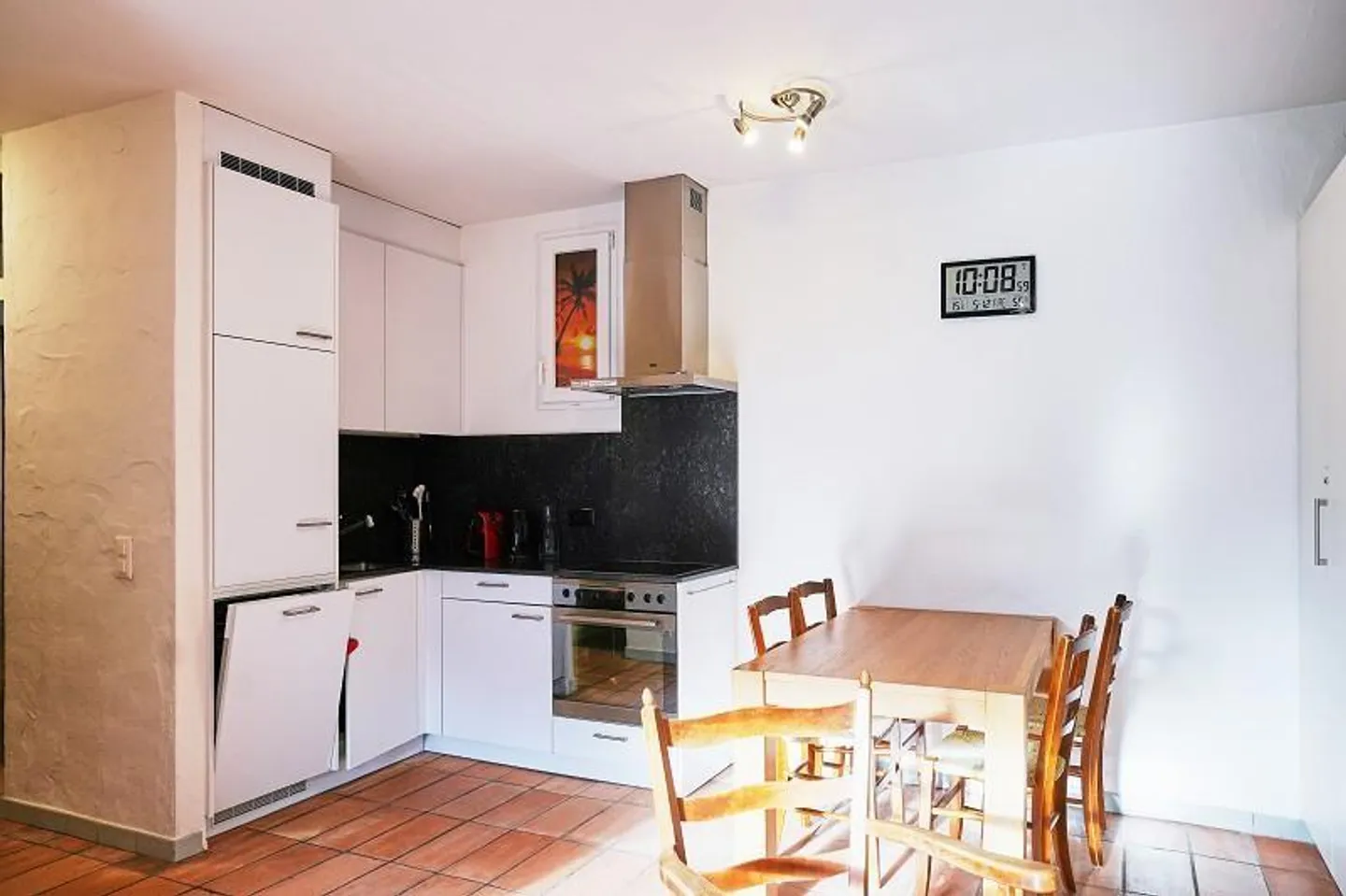 Appartement de 2 1/2 pièces dans un emplacement très calme et ensoleillé avec piscine - Photo 5 sur 24