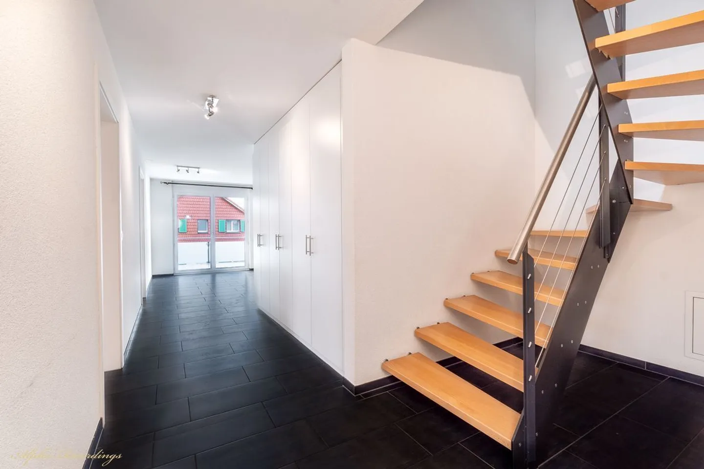 Lebensqualität und Luxus für die ganze Familie - Foto 2 von 11