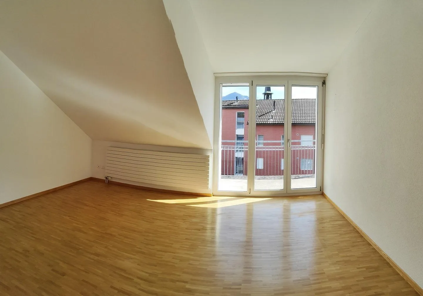 Geräumige Dachwohnung - Foto 13 von 13