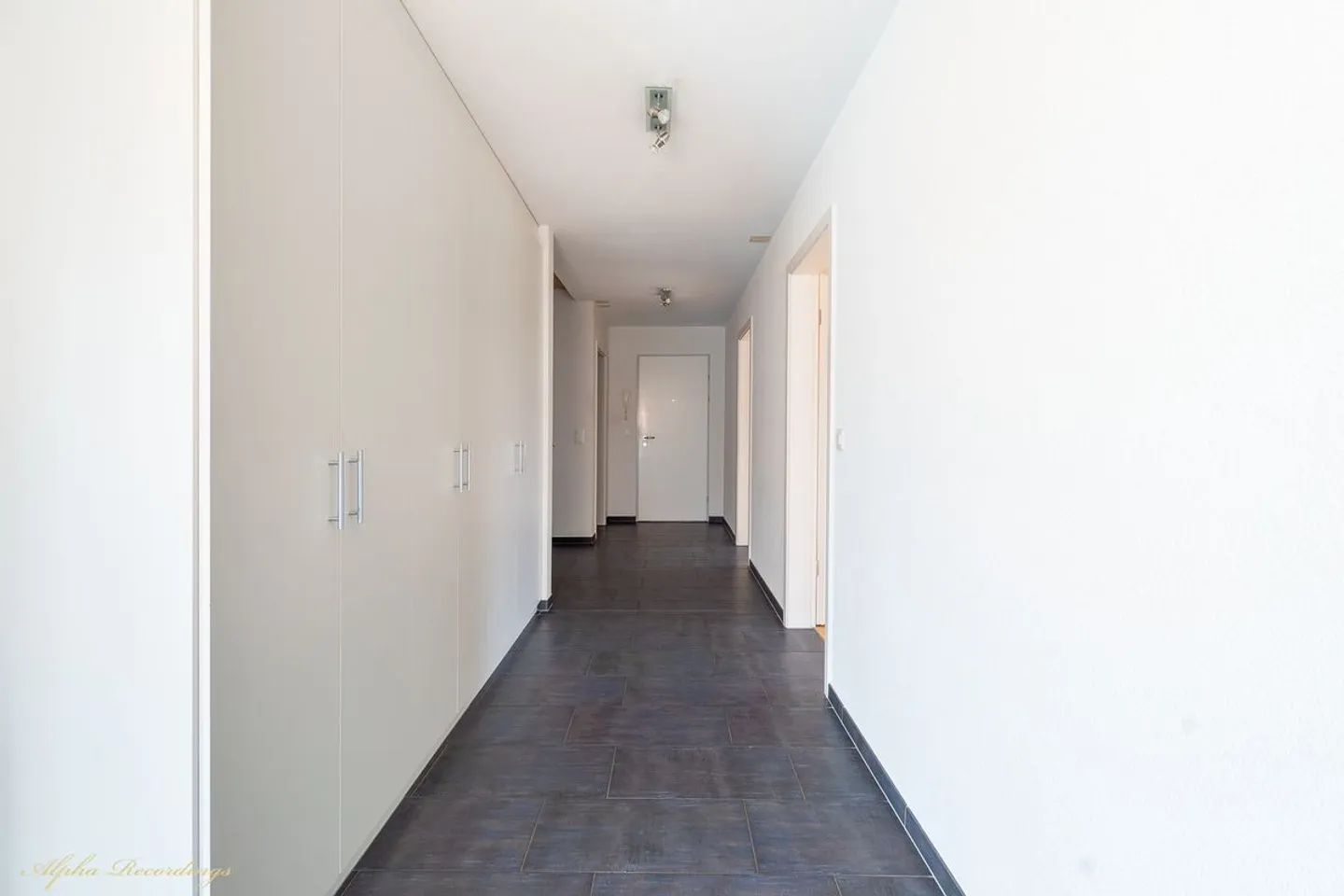 Lebensqualität und Luxus für die ganze Familie - Foto 4 von 11