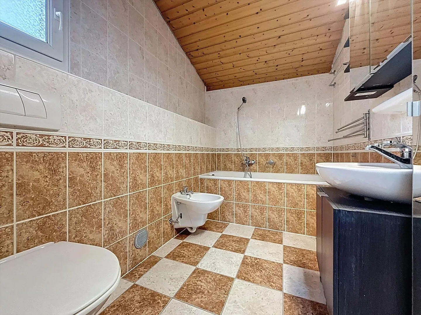 Villa 5 pièces - Photo 6 sur 9