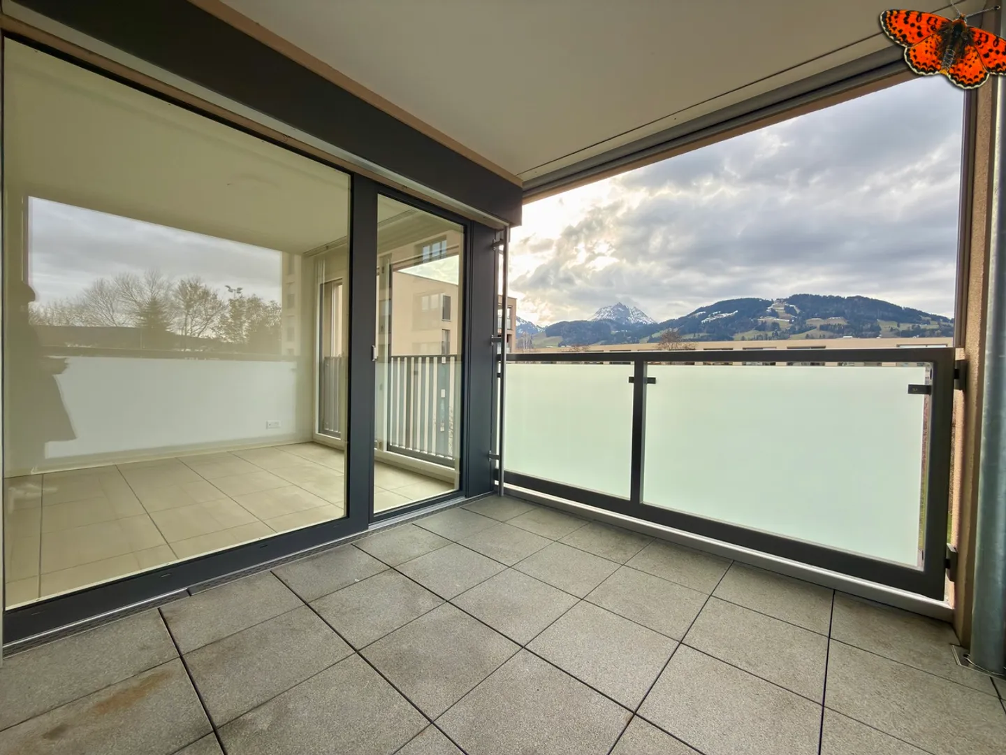 CHARMANTE 3 ½ ZIMMER - Im Herzen von Tour-de-Trême! - Foto 13 von 16